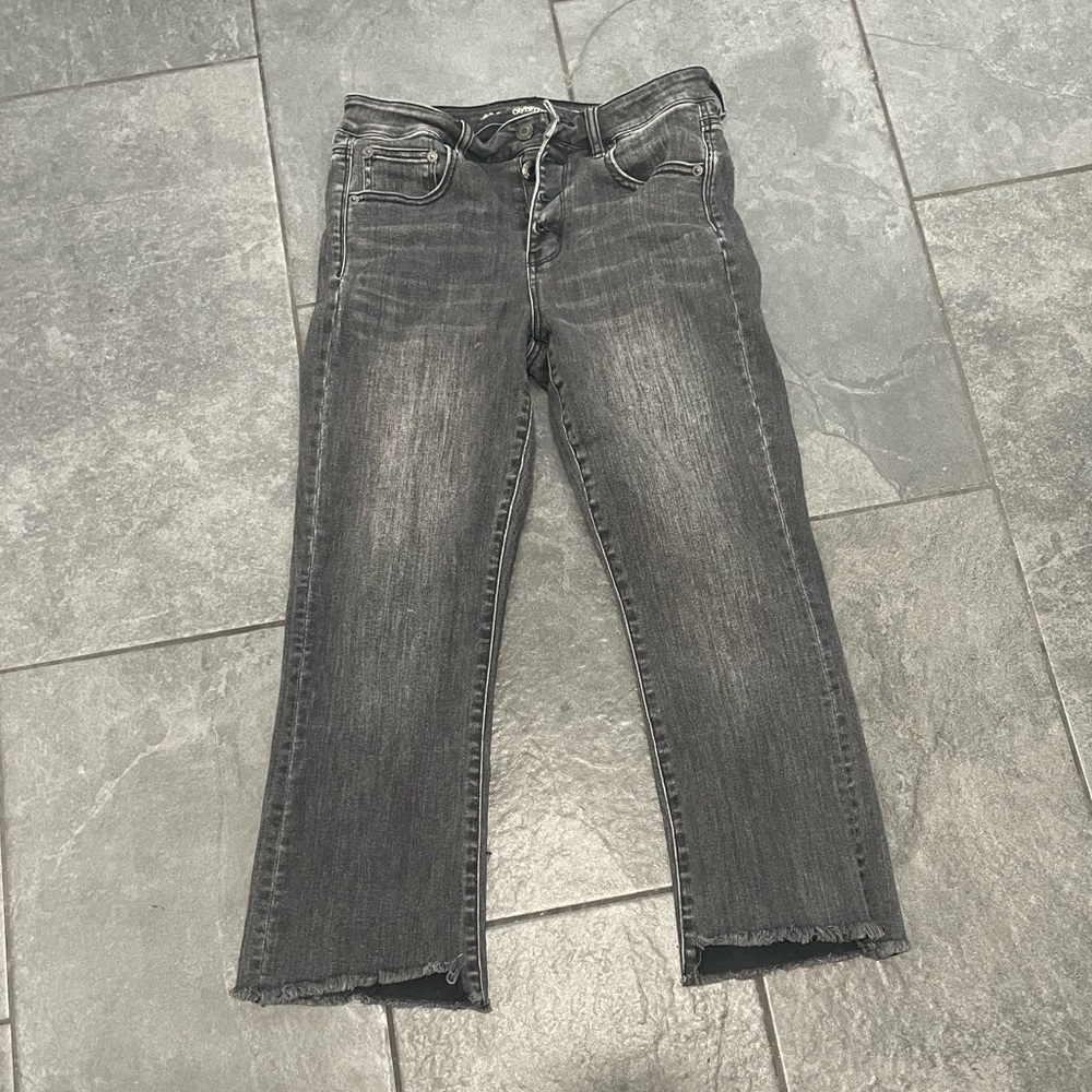 American Eagle distressed crop jeans